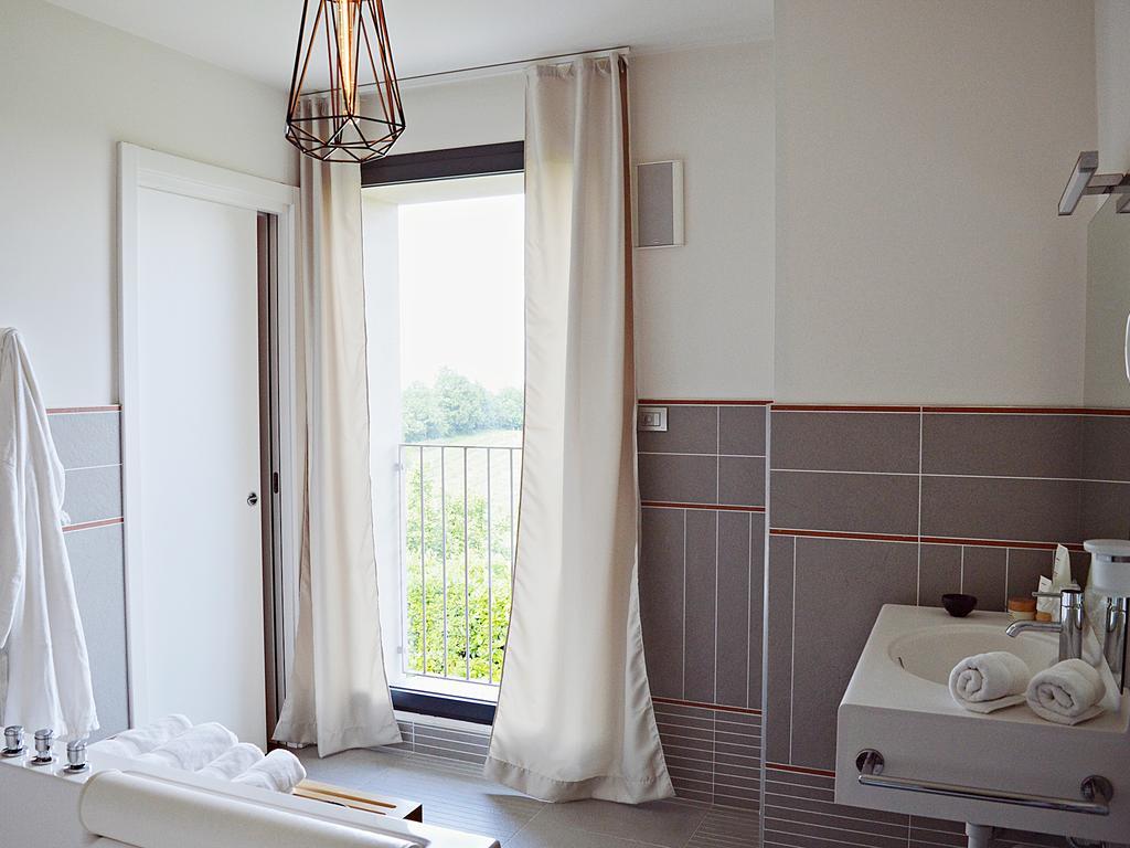 Cascina Langa Guest House Trezzo Tinella Exterior photo